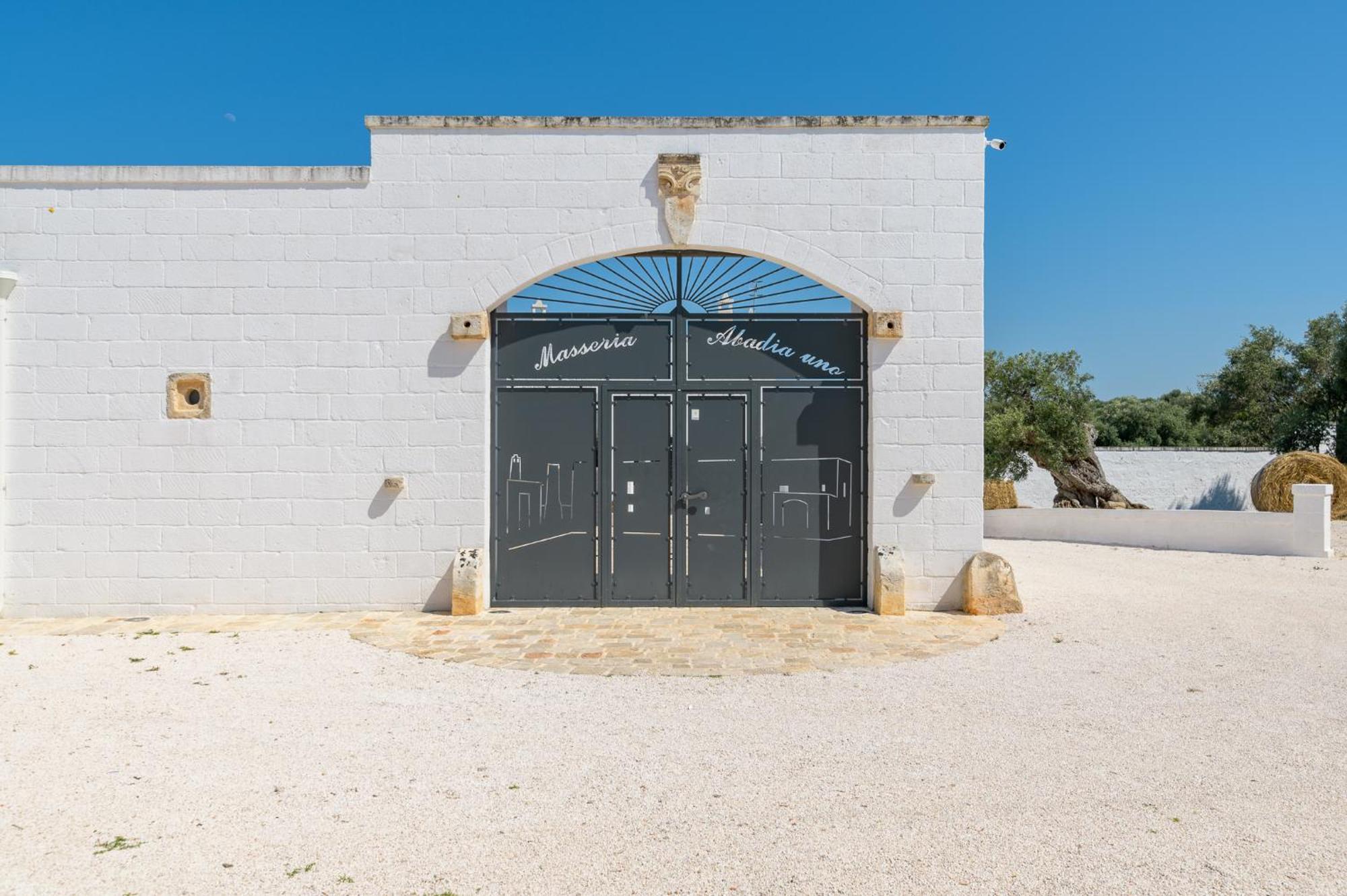 Masseria Abadia Uno Ostuni Exterior photo